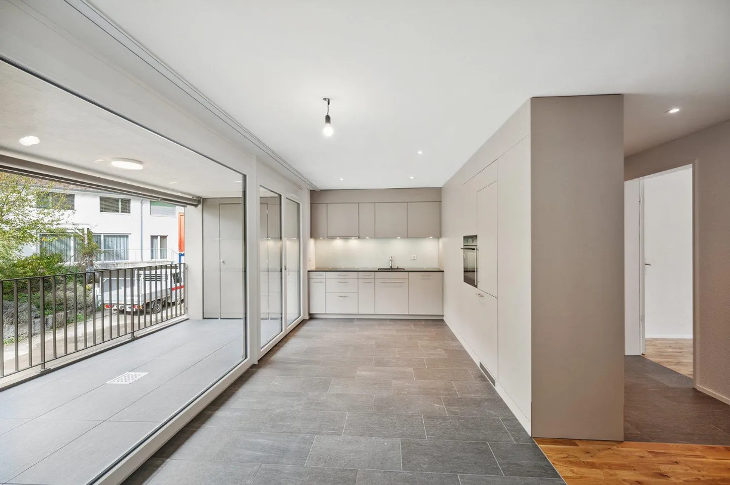 Moderne 3,5-Zimmer-Wohnung in Hersberg - Foto 2 von 10