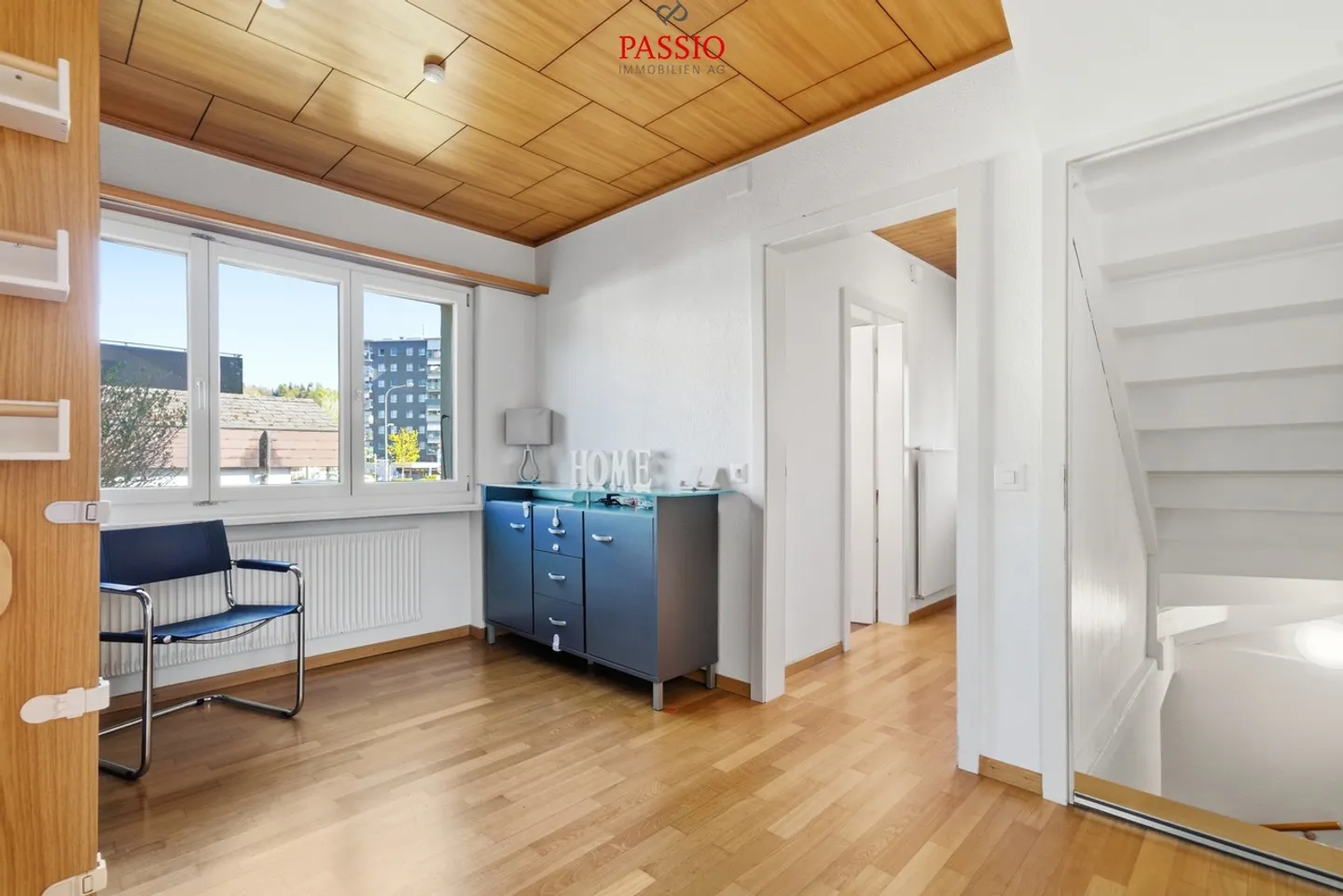 Casa unifamiliare ben tenuta di 6,5 stanze con veranda e giardino idilliaco - Foto 14 di 39