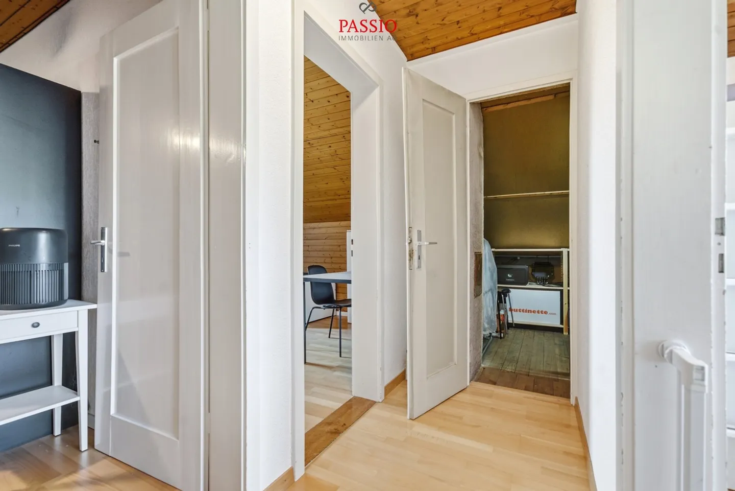 Casa unifamiliare ben tenuta di 6,5 stanze con veranda e giardino idilliaco - Foto 20 di 39