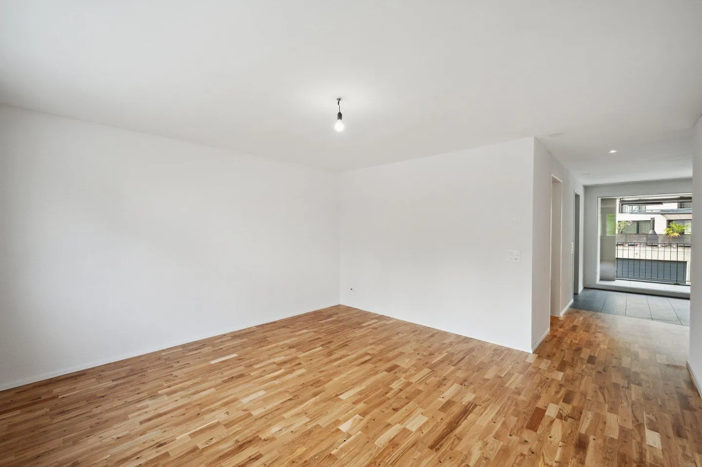 Moderne 3,5-Zimmer-Wohnung in Hersberg - Foto 8 von 10