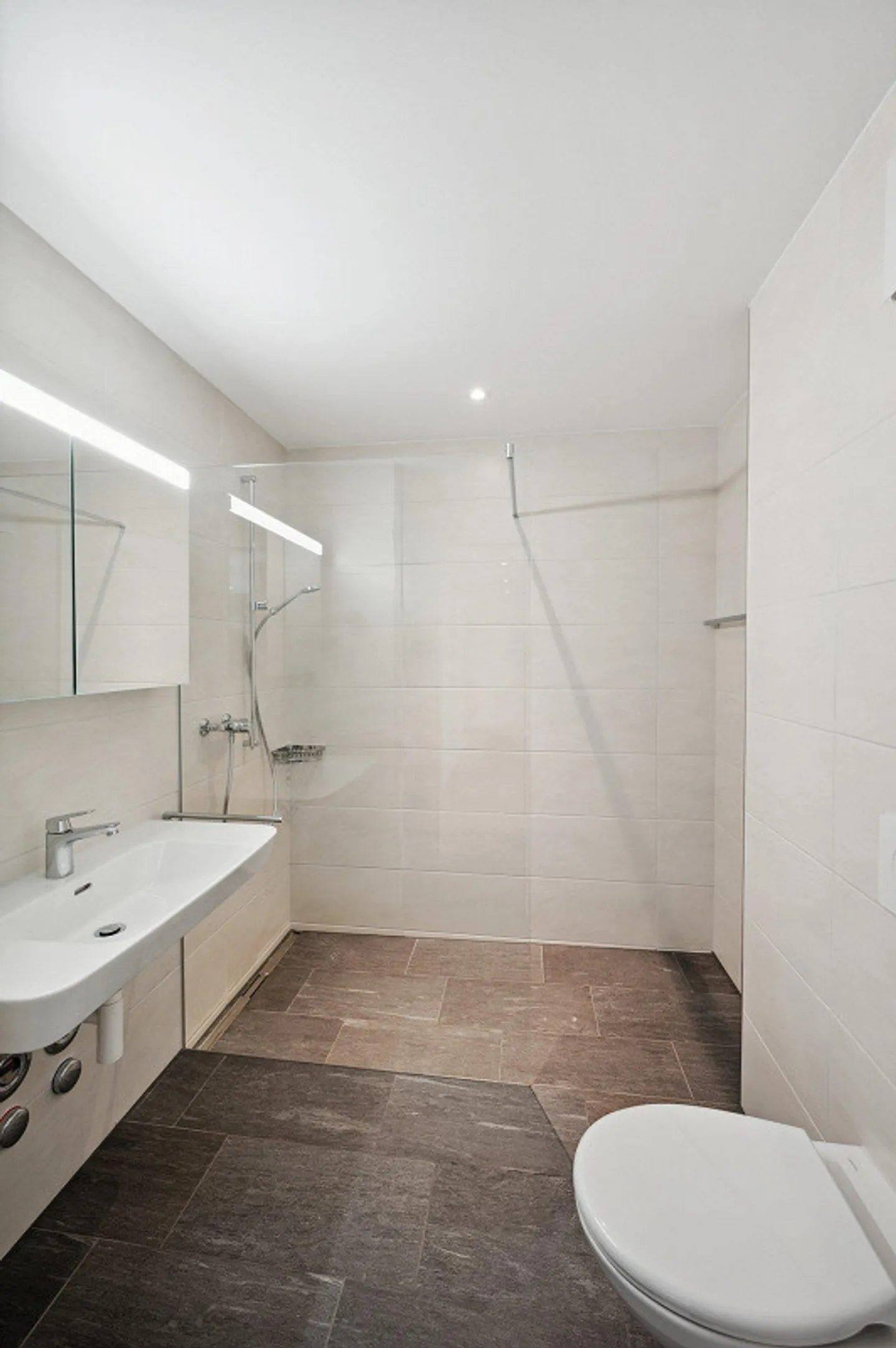 Moderne 3,5-Zimmer-Wohnung in Hersberg - Foto 5 von 10