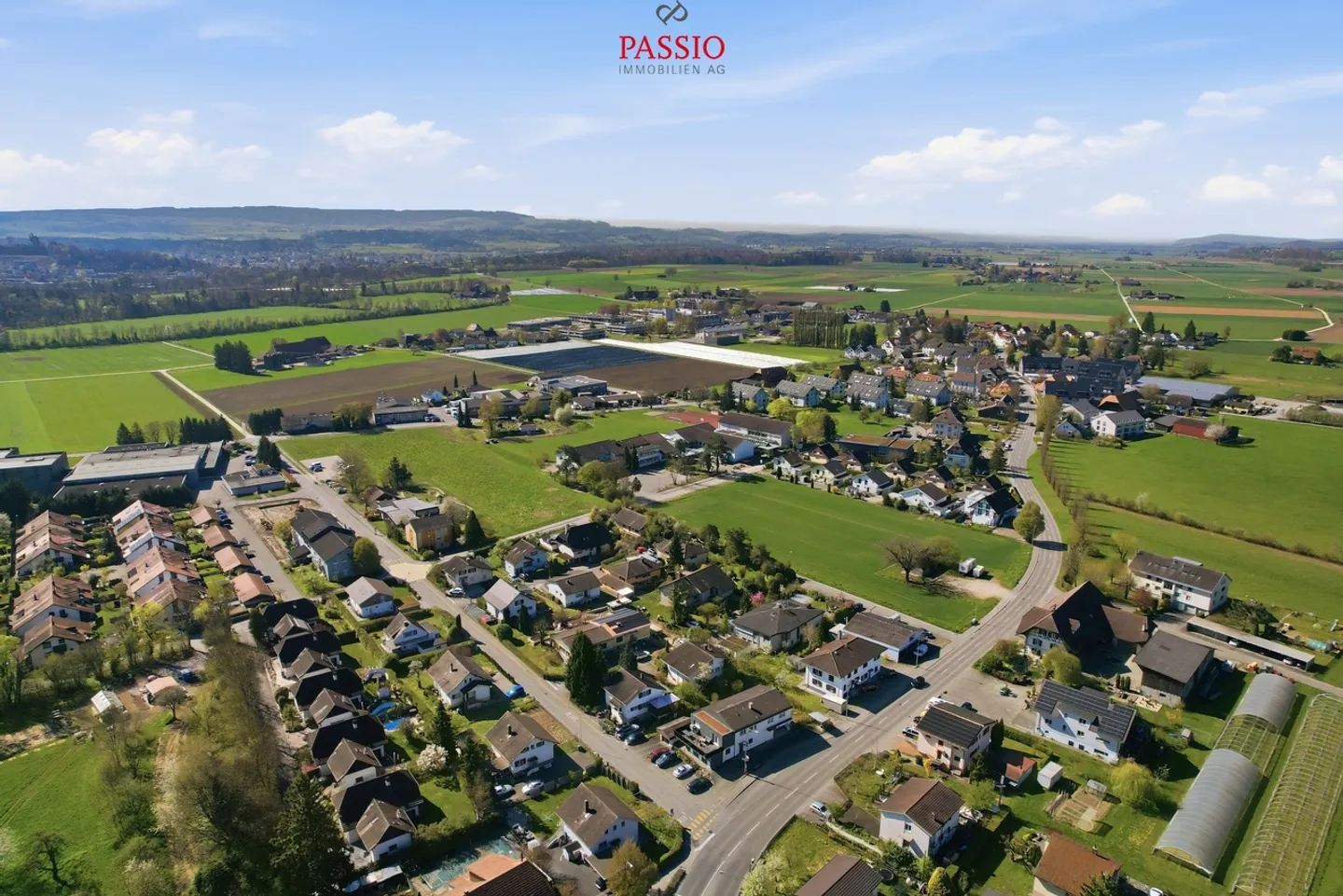 Casa unifamiliare ben tenuta di 6,5 stanze con veranda e giardino idilliaco - Foto 38 di 39