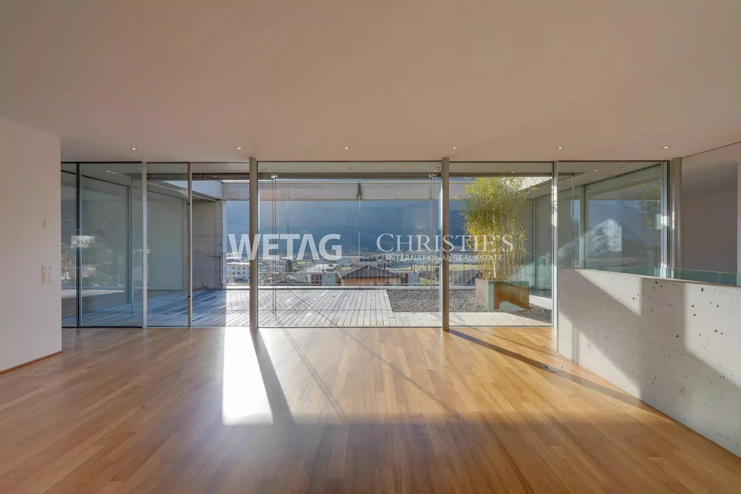 Villa contemporaine avec terrasses - Photo 11 sur 13