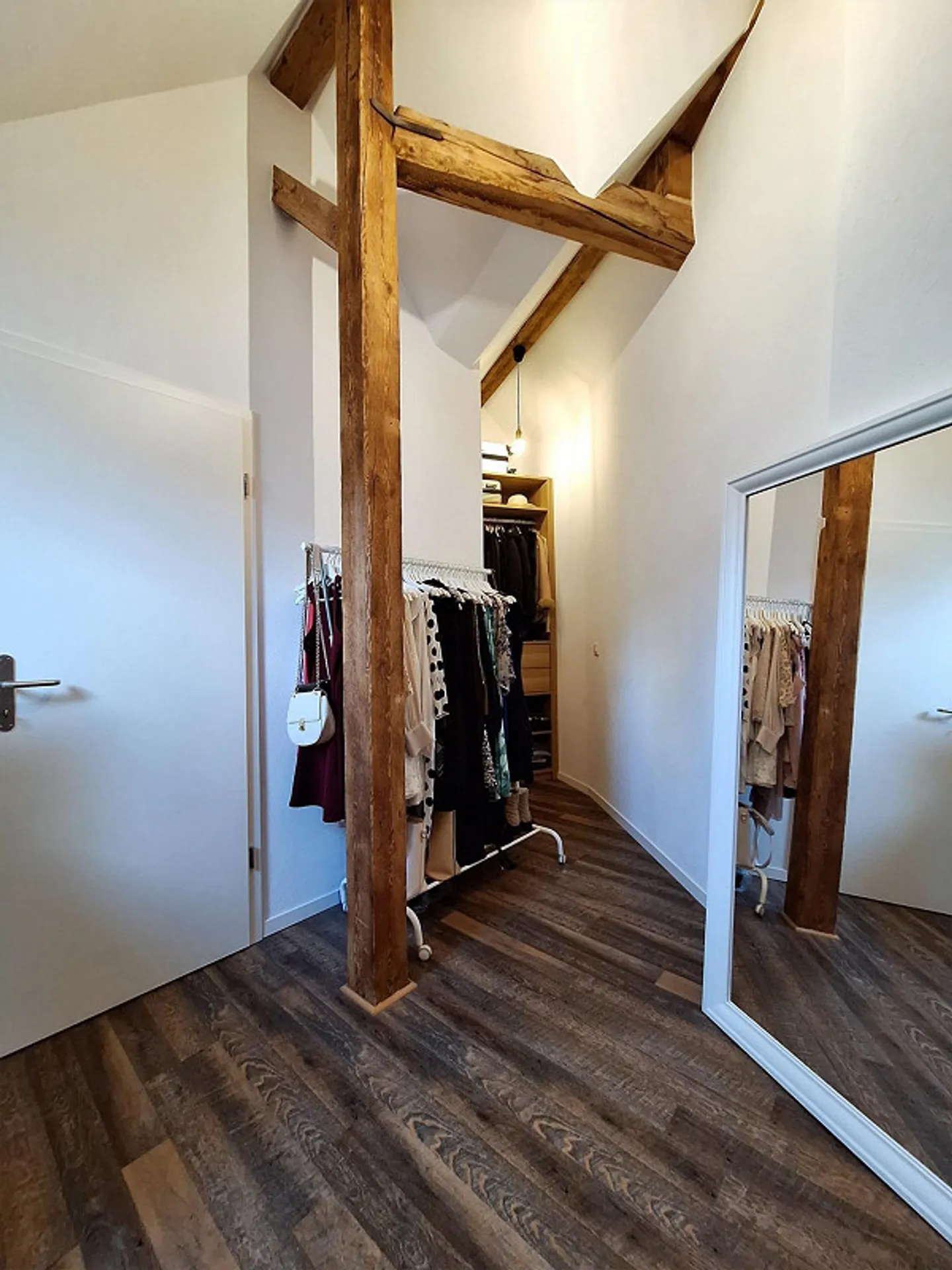 Furnished Attic Apartment in the Center of Dietikon - Photo 6 of 6
