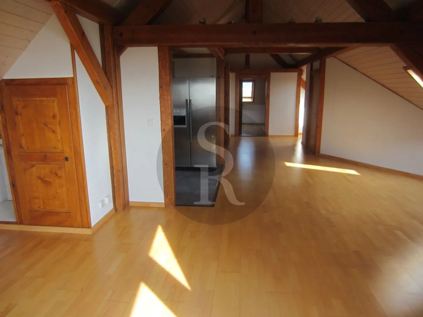 Appartamento - Foto 4 di 10