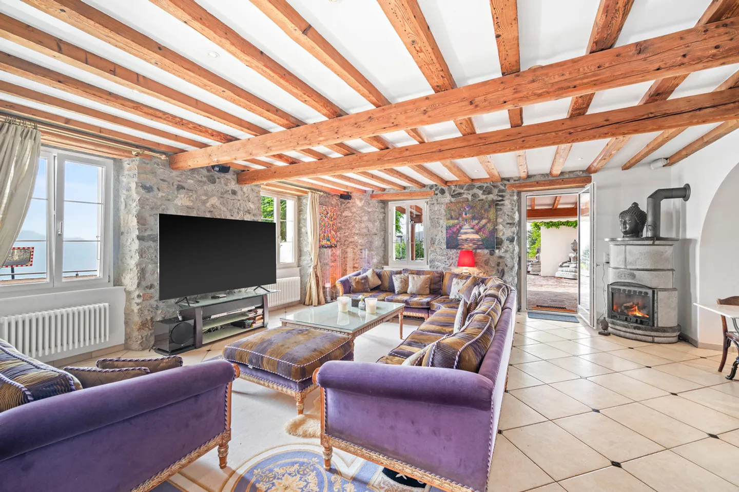 Charming Property with Panoramic Views of the Heights of Montreux - Photo 5 of 20