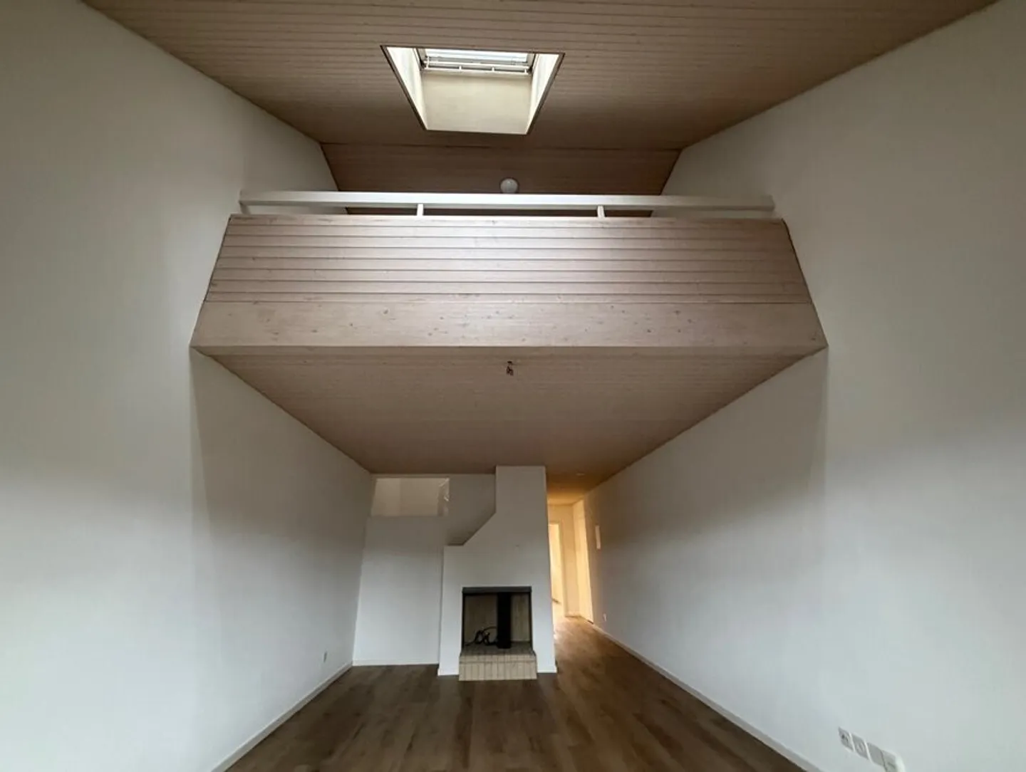 Maisonette im Dachgeschoss. Stilvoll, hell und besonders - Foto 1 von 8