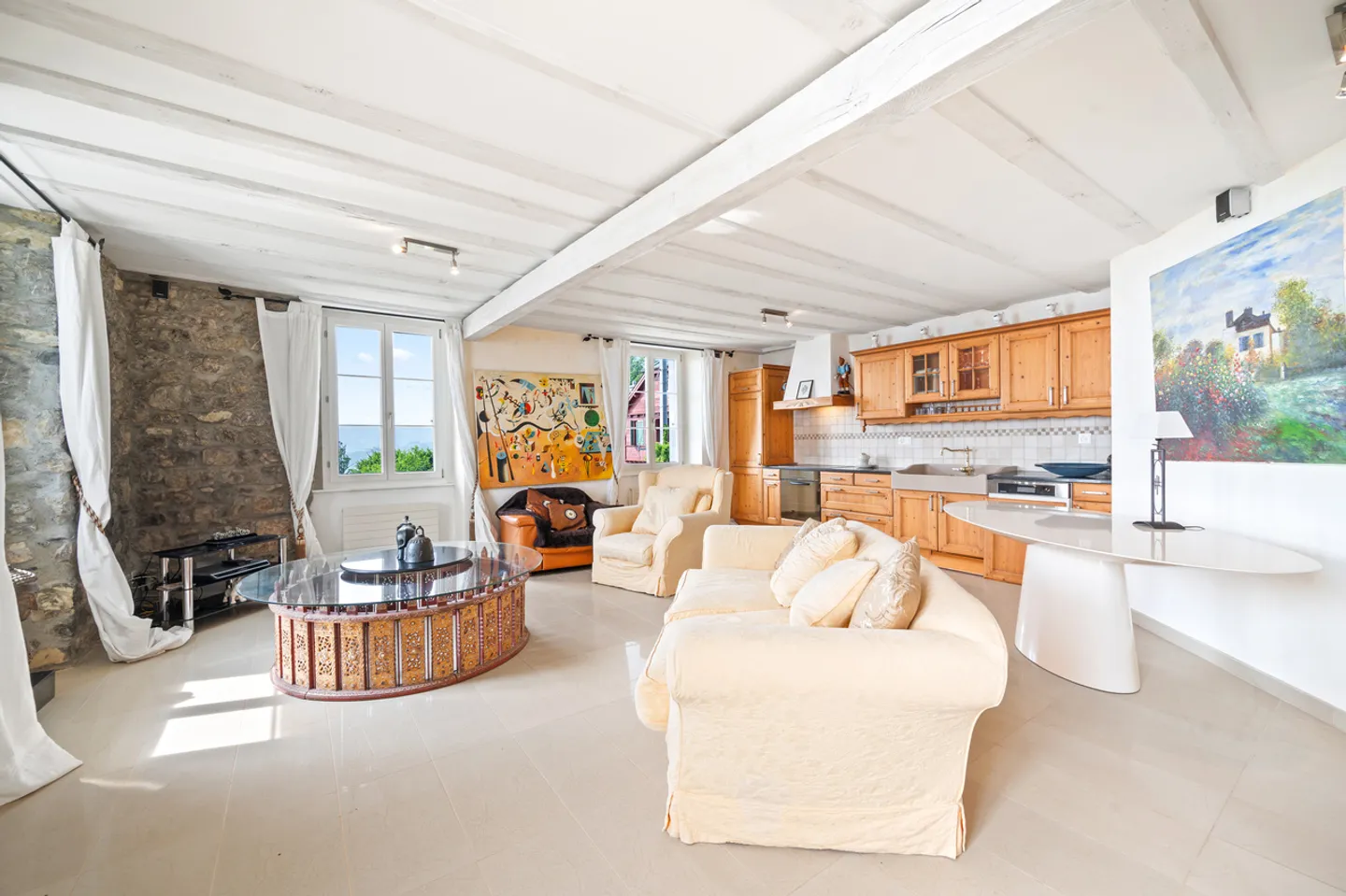 Charming Property with Panoramic Views of the Heights of Montreux - Photo 16 of 20