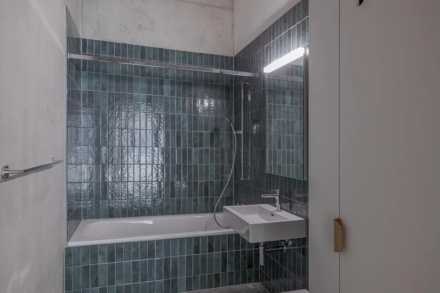 4.5 Room Apartment in Biel - Photo 6 of 13
