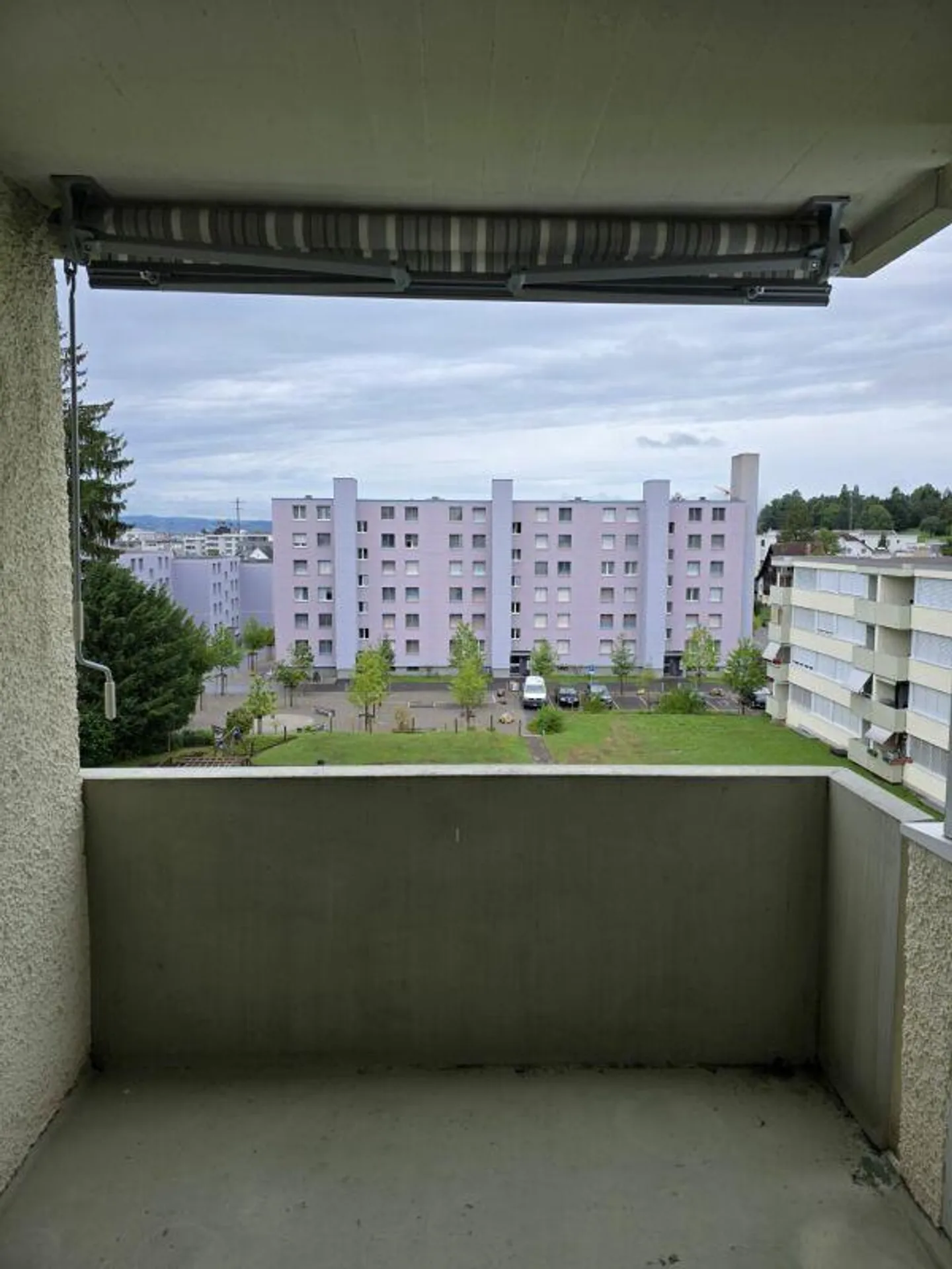 Appartamento ristrutturato con 4 stanze nel quartiere Oberwies ti aspetta! - Foto 12 di 12