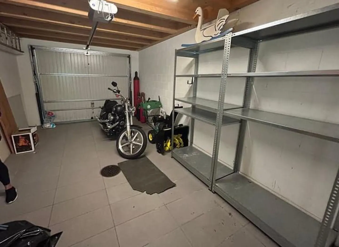 Der Ort für Ihr Wachstum – Werkstatt mit Büros, Lager, Parkplätzen - Foto 6 von 7