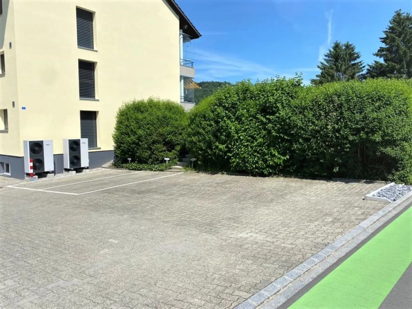 Place de parking extérieur à louer à Schönenberg a.d. Thur - Photo 2 sur 4