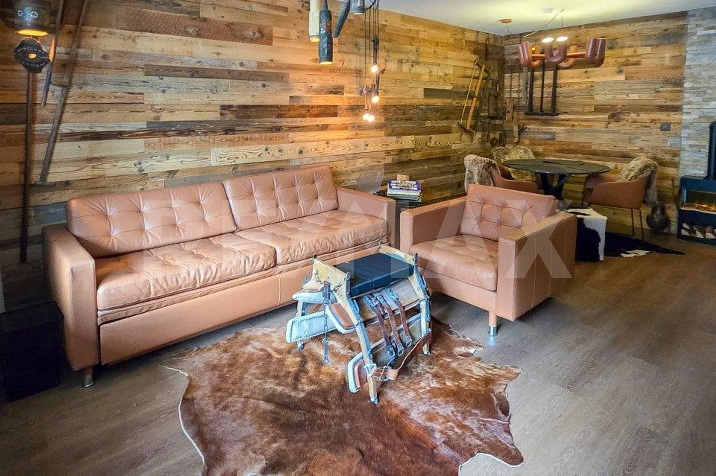 Cervin en vue - appartement élégant de 2,5 pièces à louer à long terme - Photo 2 sur 13