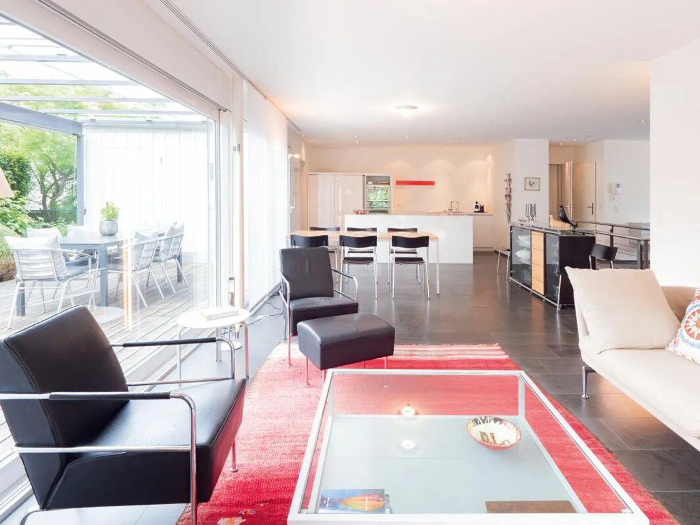 4.5 Z' Maisonette Apartment with Dream Garden, Internal Lift Connection ... - Photo 2 of 13