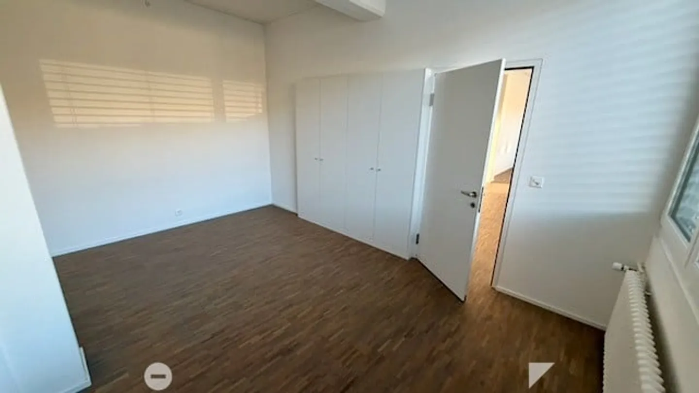 Charmante Loft-Wohnung in zentraler Lage von Biel - Foto 7 von 20