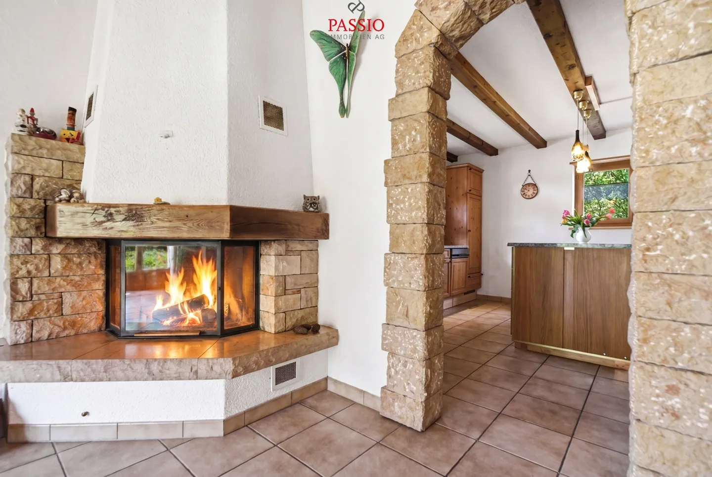 Charming 5.5-Room Single-Family House with a Wide View and Large Garden - Photo 4 of 45