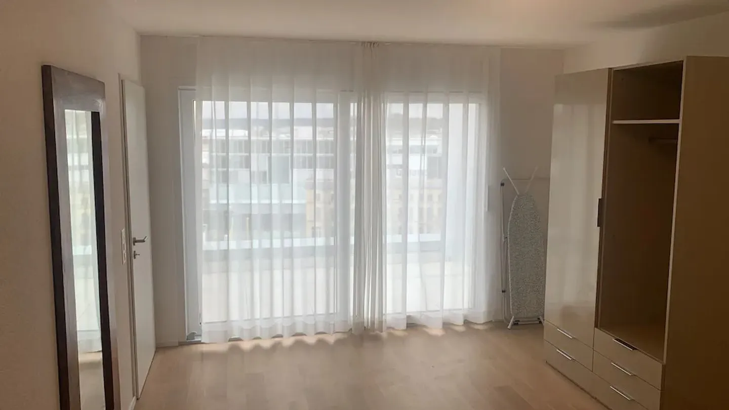 Appartamento in affitto - Foto 6 di 10