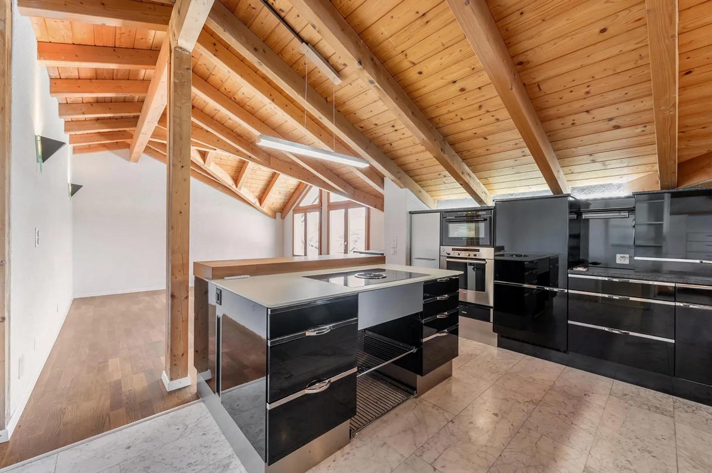 In una zona residenziale tranquilla con vista fantastica - Foto 9 di 13