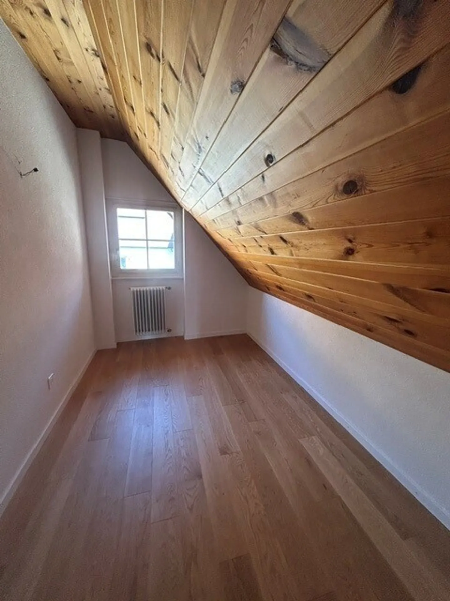 ZU VERMIETEN
3,5 Zimmer
LUCENS - Foto 6 von 7