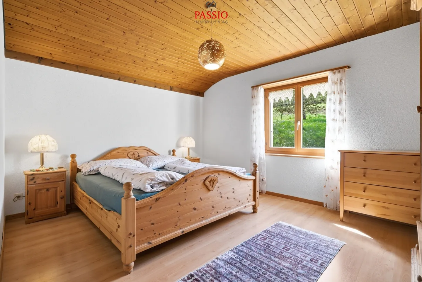 Charming 5.5-Room Single-Family House with a Wide View and Large Garden - Photo 16 of 45