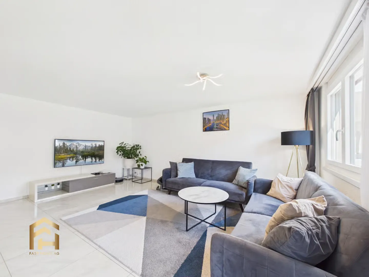 Beautiful 4.5-room apartment in Naters - Photo 4 of 13