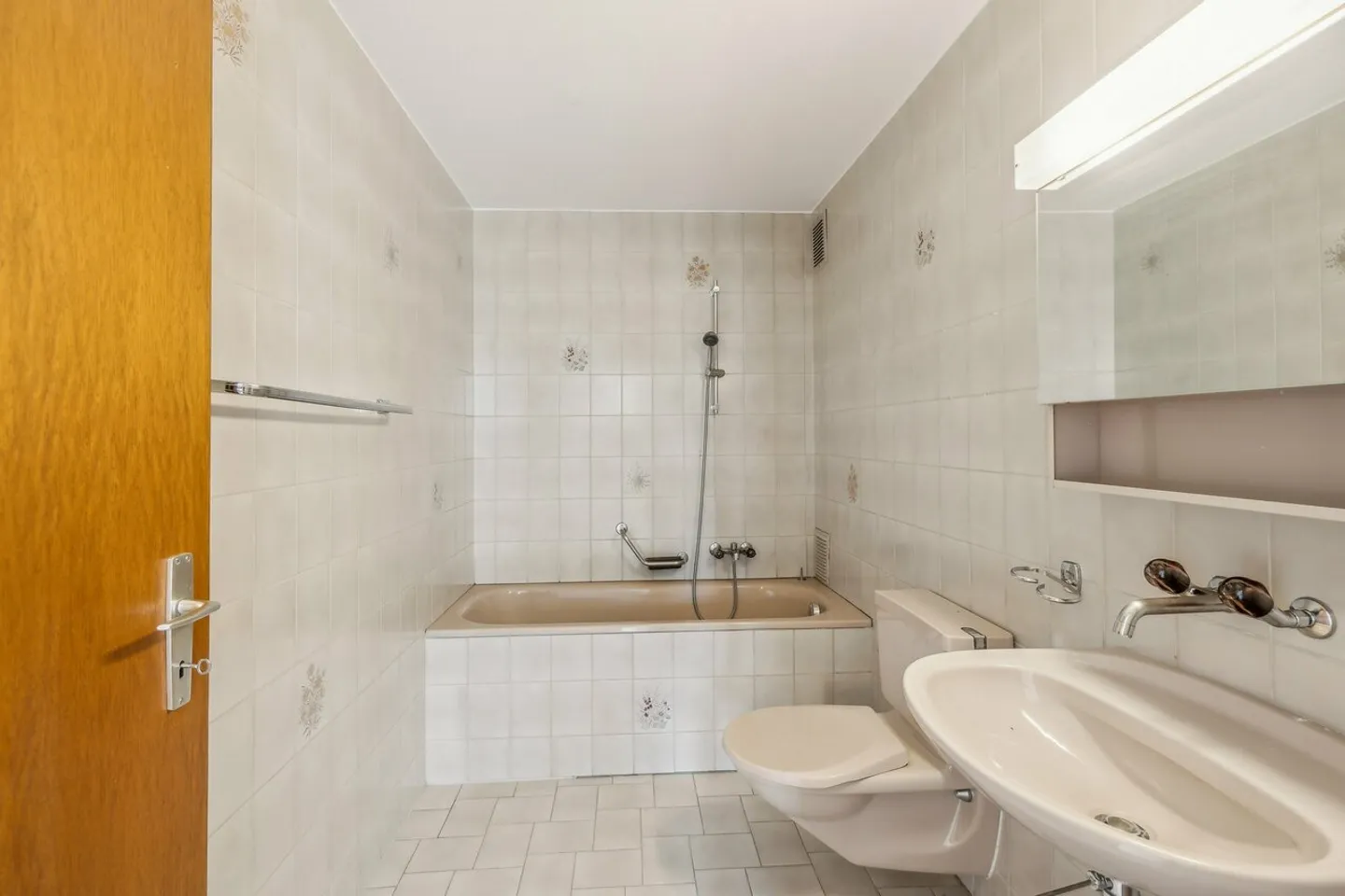 APPARTEMENT À LOUER DANS QUARTIER TRÈS ENSOLEILLÉ ET FAMILIAL - Photo 5 sur 11