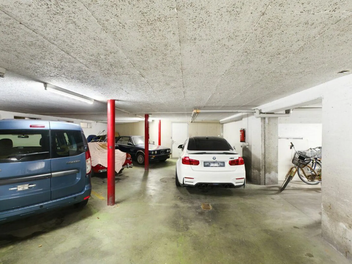 Edificio multifunzionale con showroom, officina e unità abitative - Foto 16 di 16
