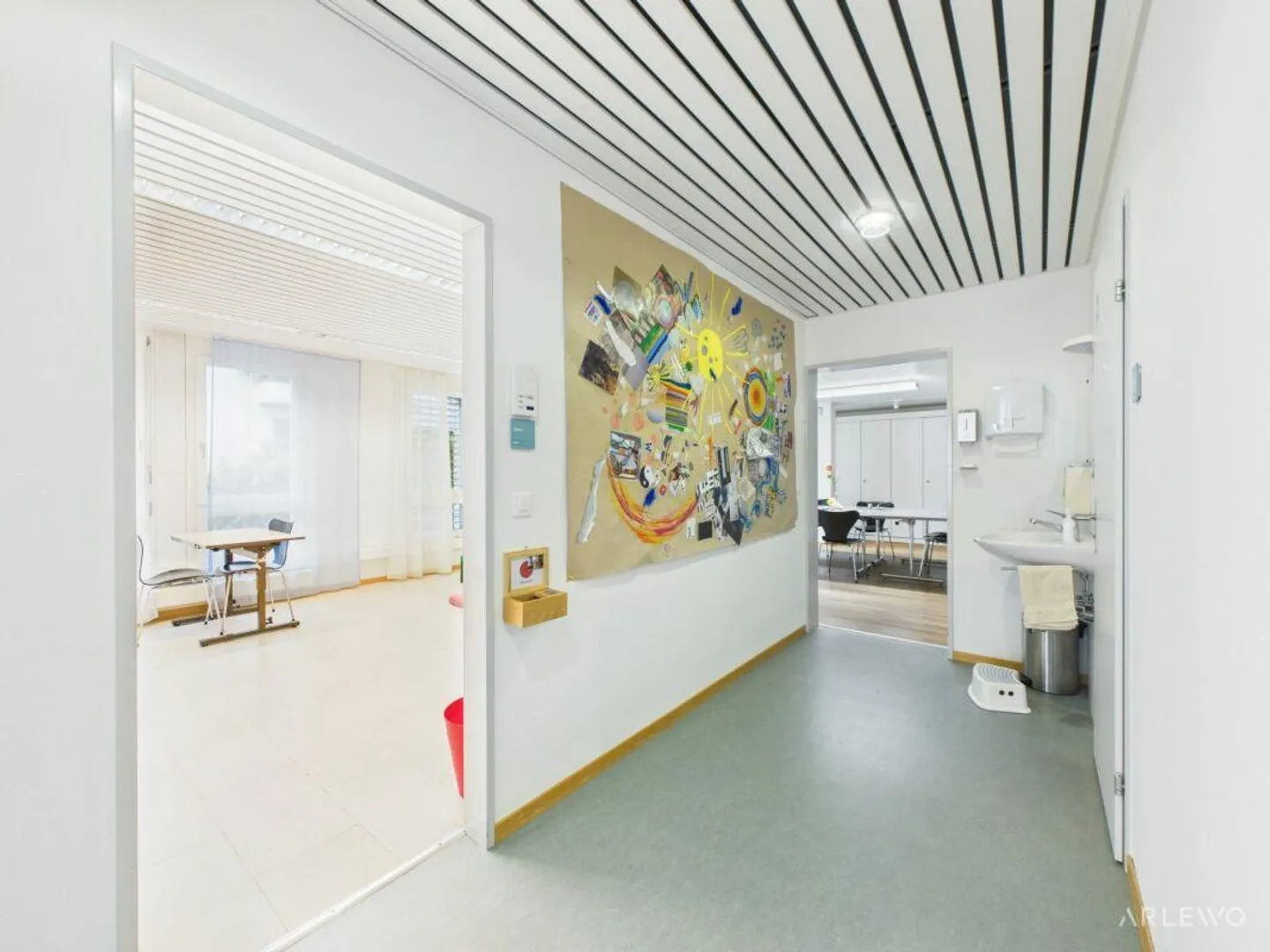 Espace commercial attrayant à vendre au Rotsee - situé au centre de Lucerne - Photo 3 sur 15