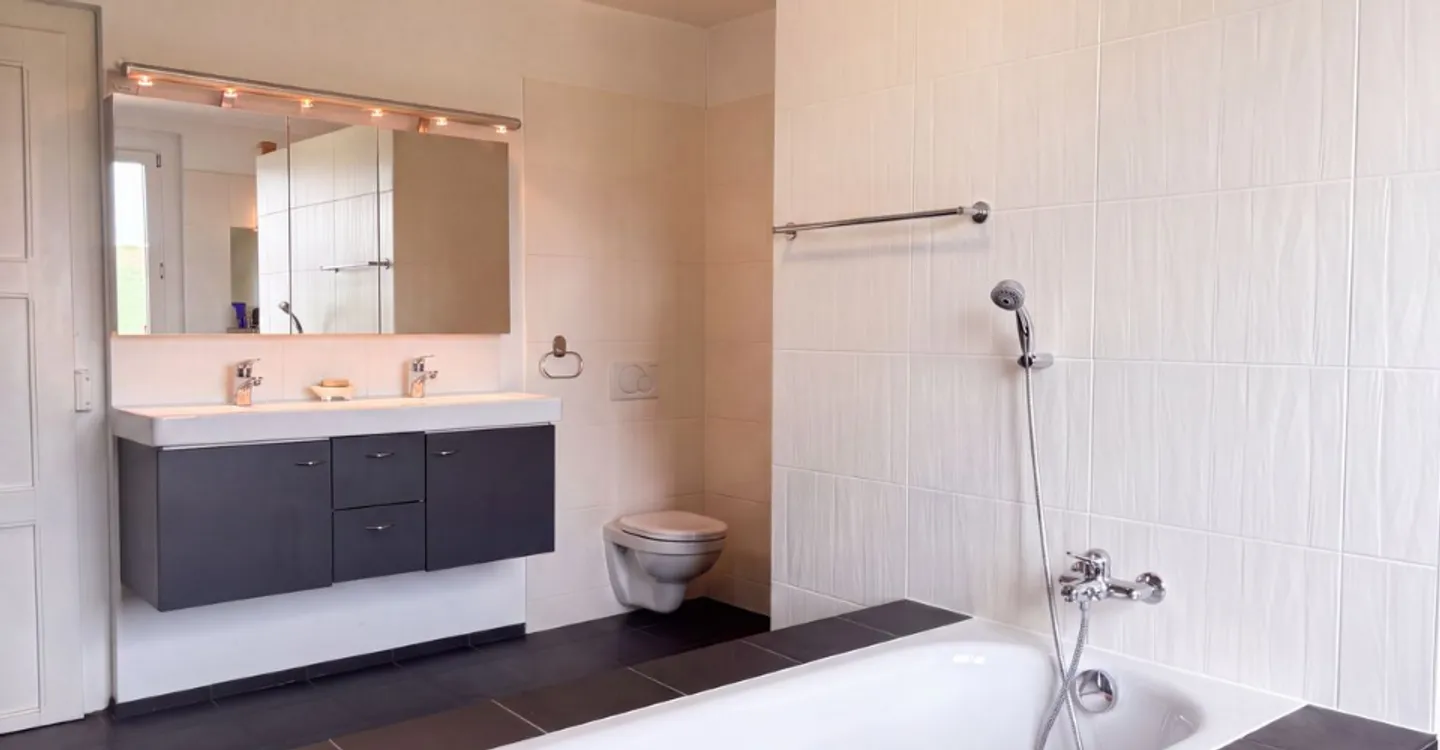 Casa in vendita a Grancy - 8,5 locali, 360 m2, al confine con la zona agricola. - Foto 7 di 12
