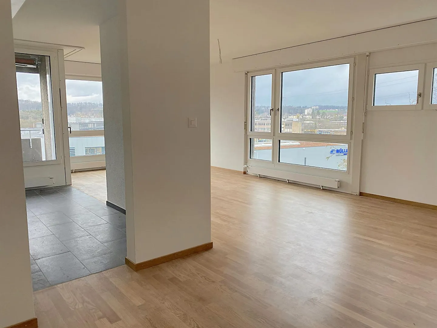 3.5 Zimmer Wohnung mit Balkon - Foto 1 von 9