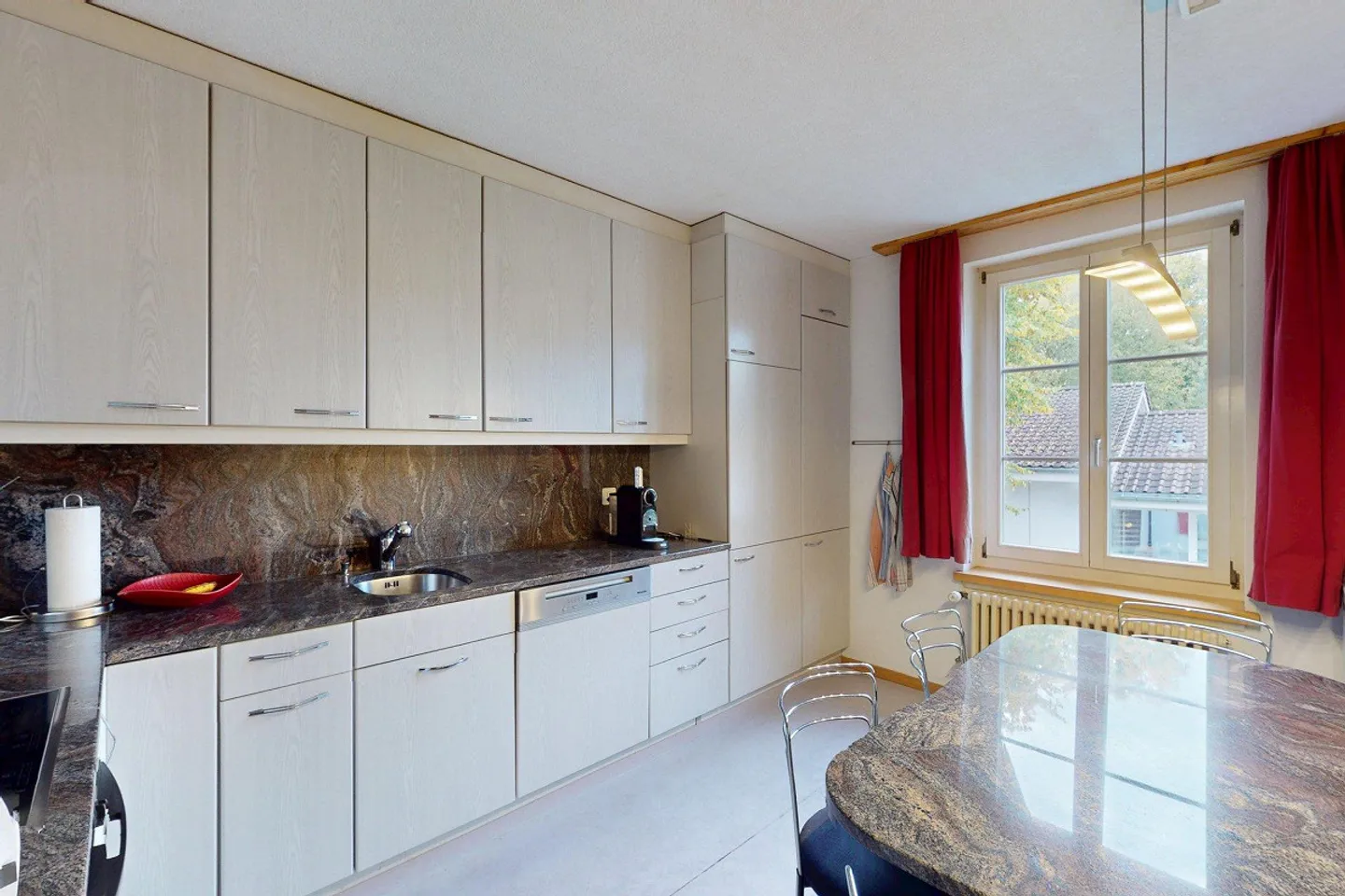 Charmante 6.5-Zimmerwohnung - Foto 7 von 11
