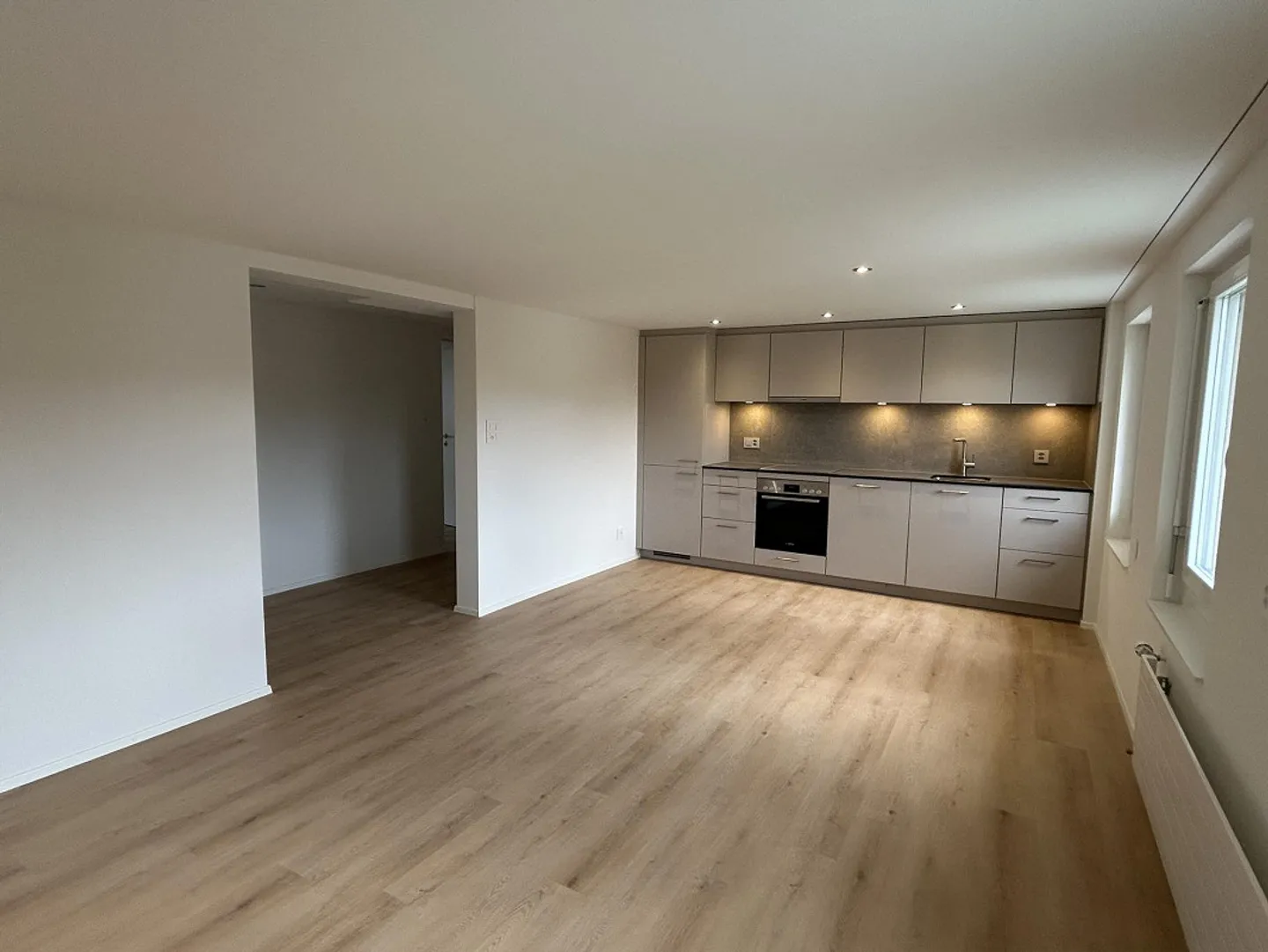 4.5-room apartment in Kradolf-Schönenberg - freshly renovated - Photo 2 of 10