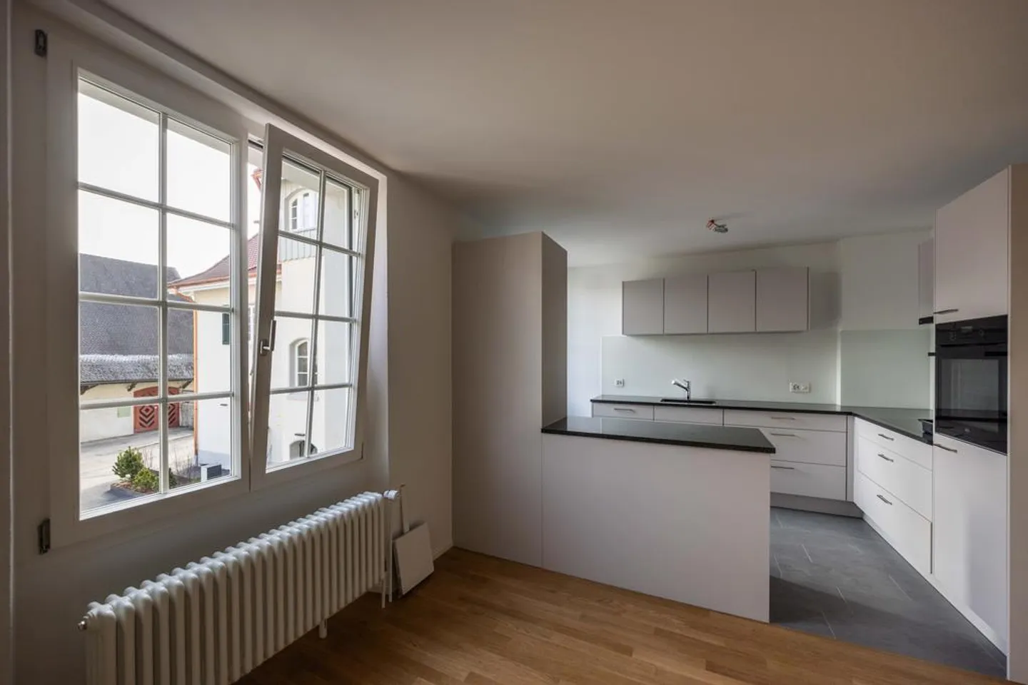 Ufficio/Studio in un complesso di castelli storici - a soli 20 minuti da Basilea - Foto 3 di 10