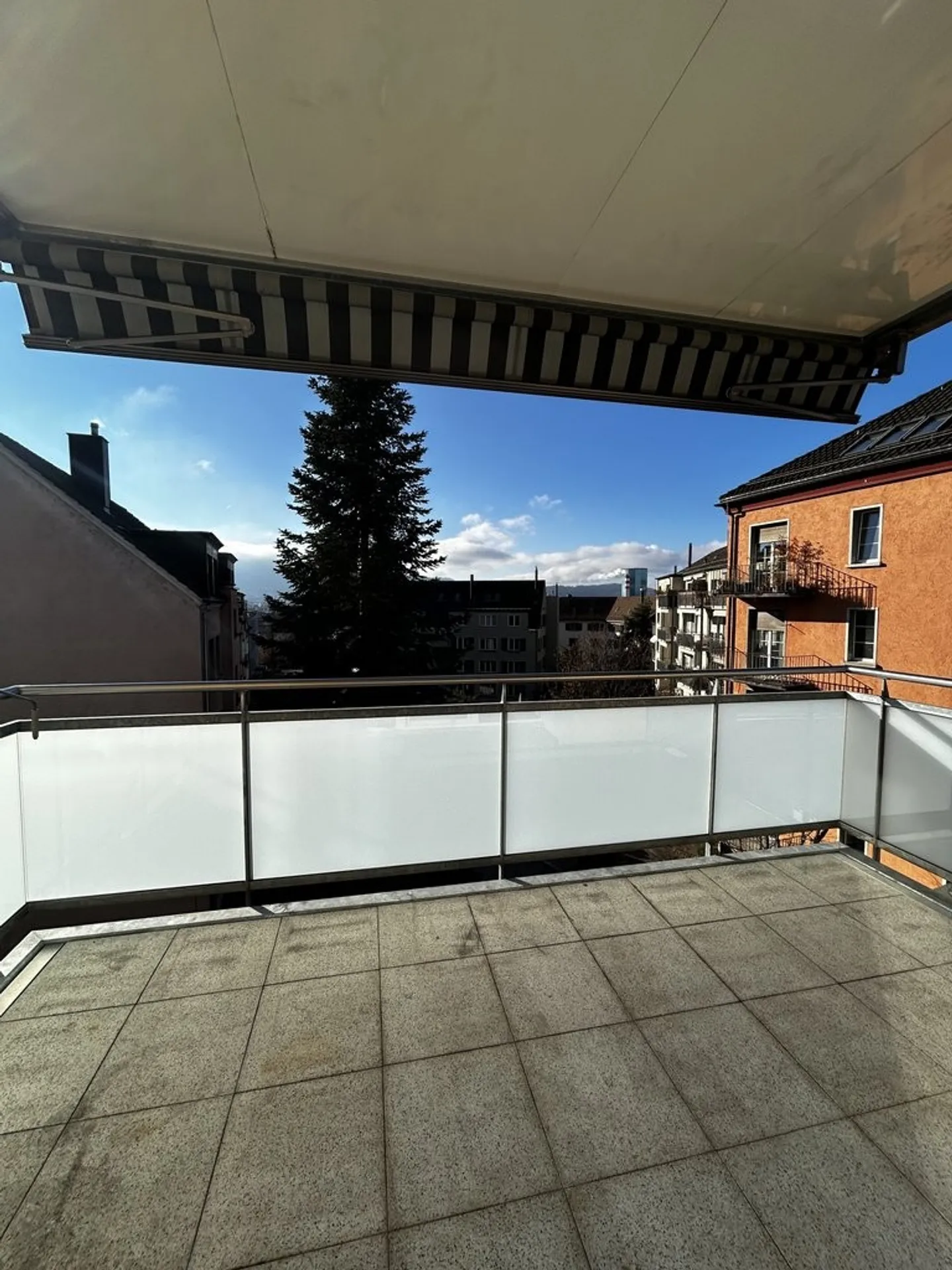 Appartement moderne à Zurich - Photo 7 sur 8