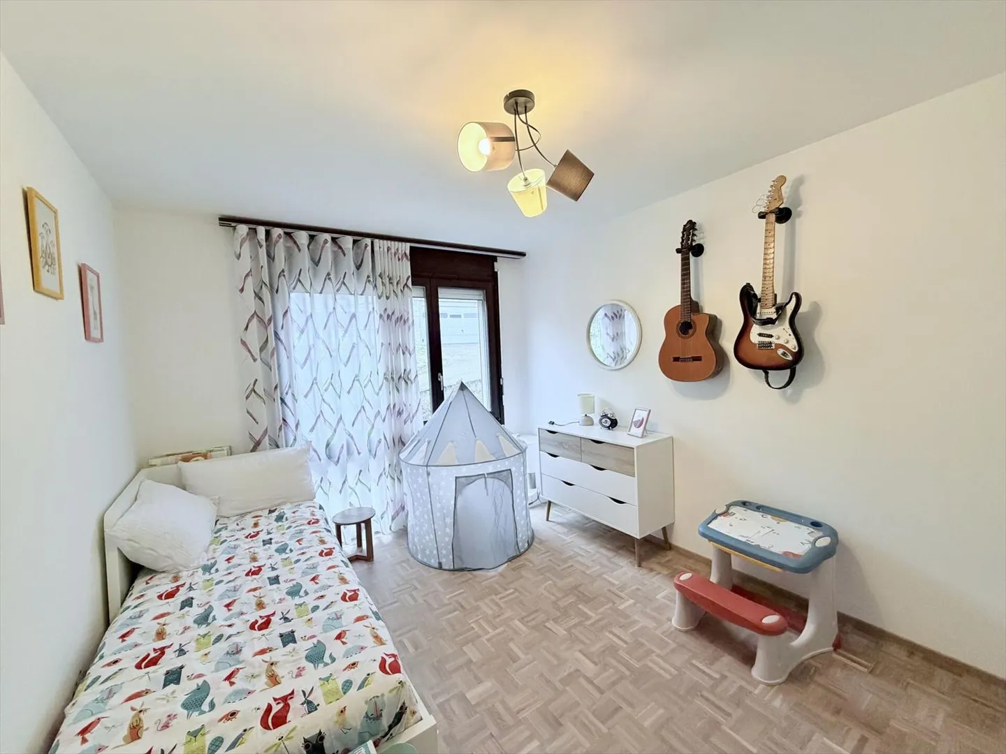 Appartement avec 3,5 pièces, balcon et vue sur le lac - Photo 7 sur 10