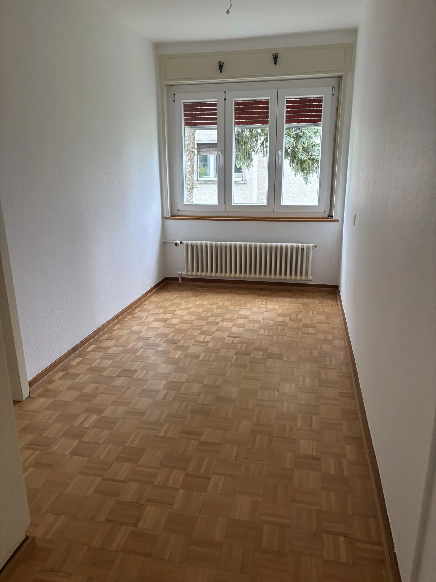 Vicino alla scuola e alla natura, appartamenti di 3,5 locali al 1° e 3° piano - Foto 4 di 8