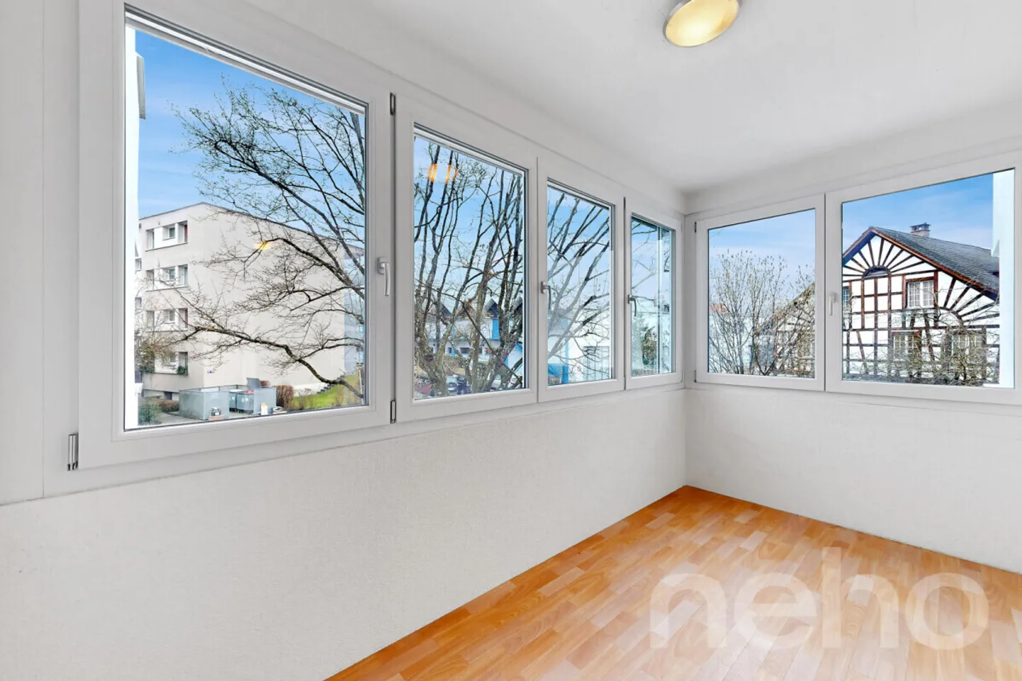 Wohnung kaufen - Foto 2 von 11