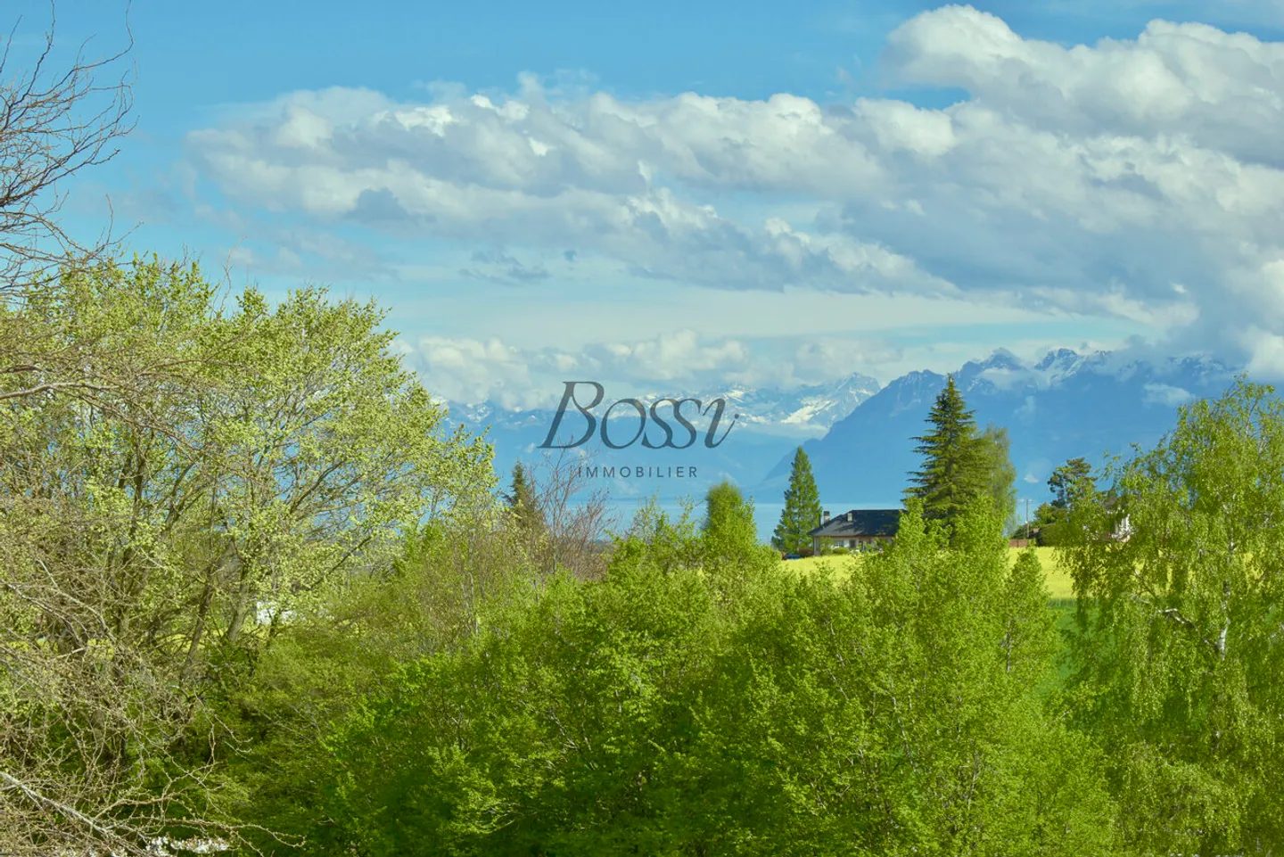 Come una casa: carattere, volumi, vista lago e stazione a 700 m - Foto 16 di 18