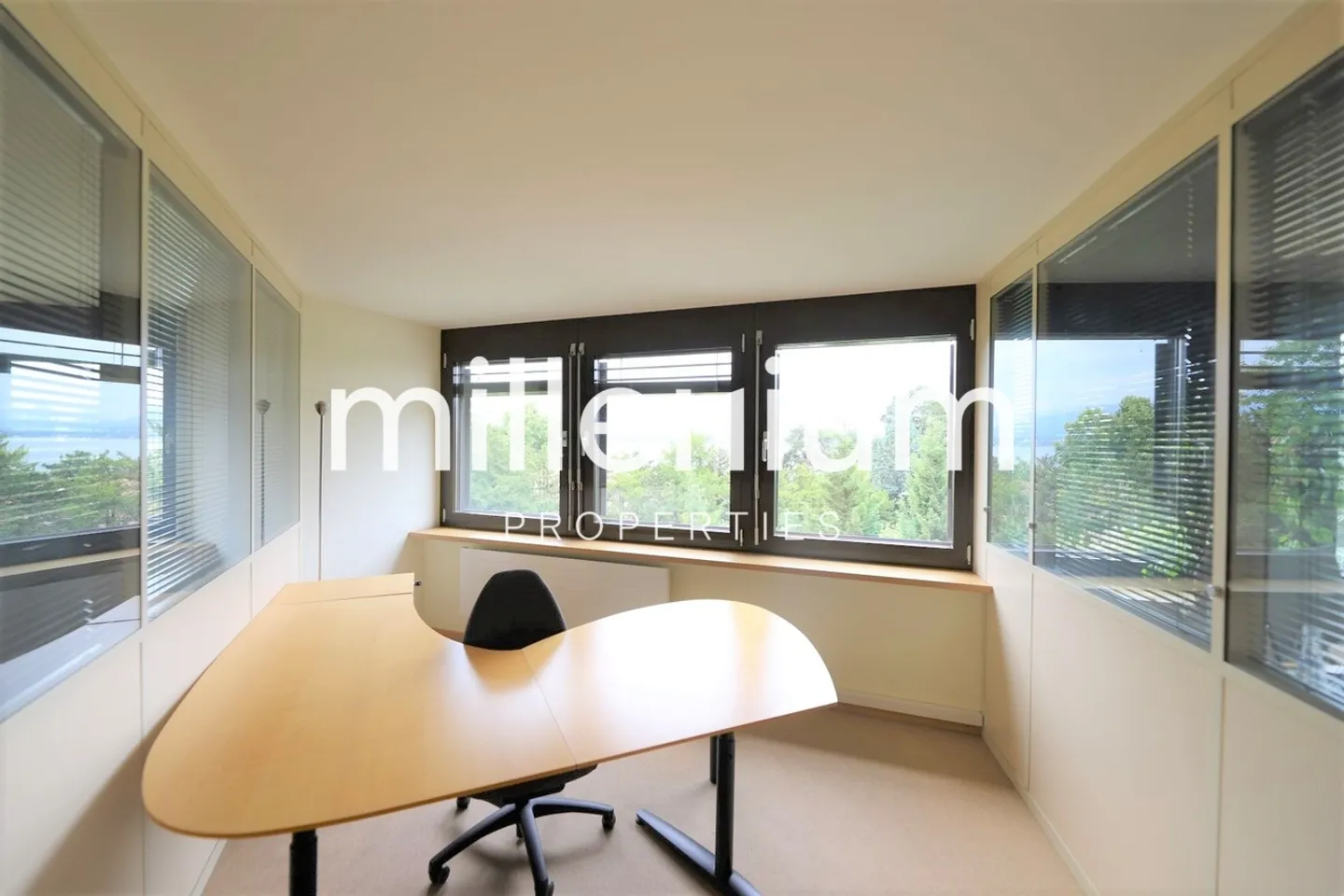 Office Spaces for Rent in Tannay - Photo 7 of 7