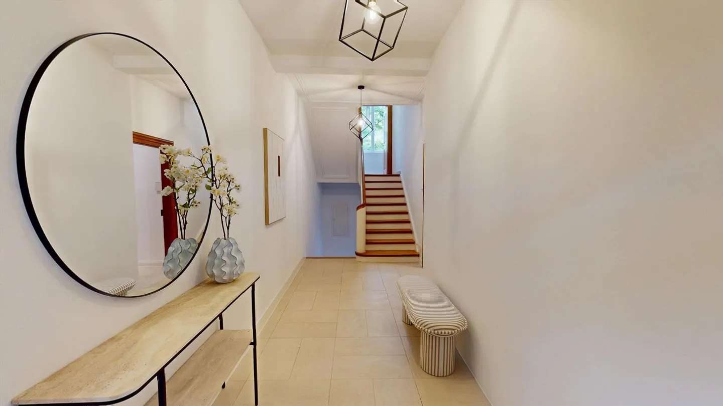 Top-renovated 10-room city villa in the Spalen district near the Spalentor - Photo 8 of 14