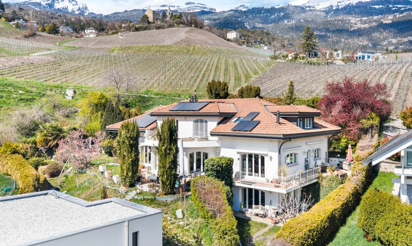 Exceptional Property in Veyras - Photo 4 of 11
