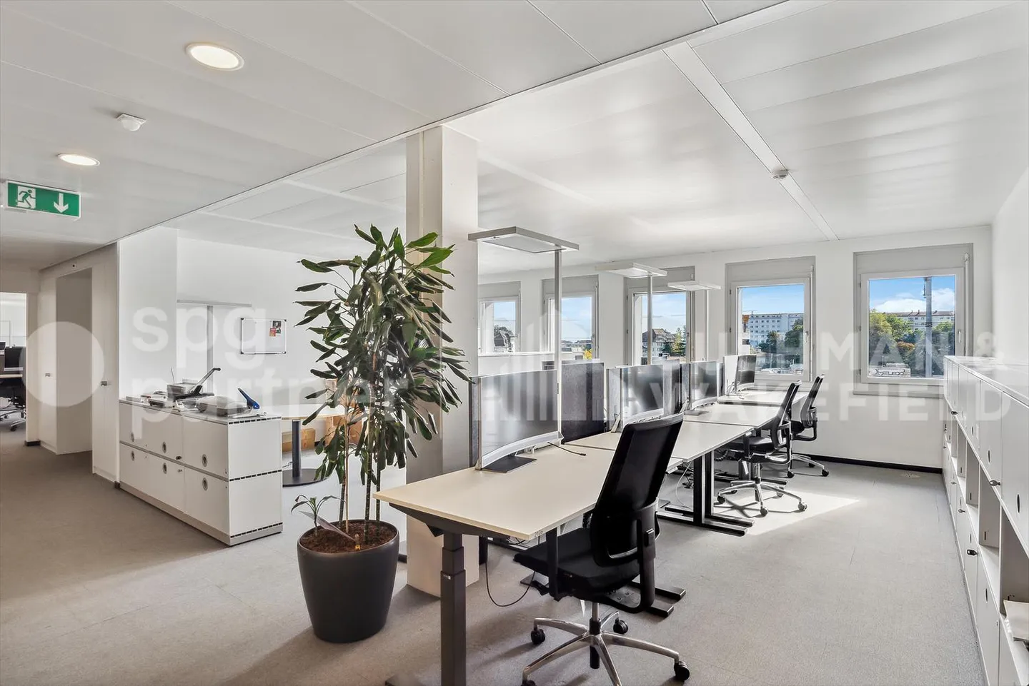 Modular and fully equipped offices in the center of Malley-Gare - Photo 5 of 10