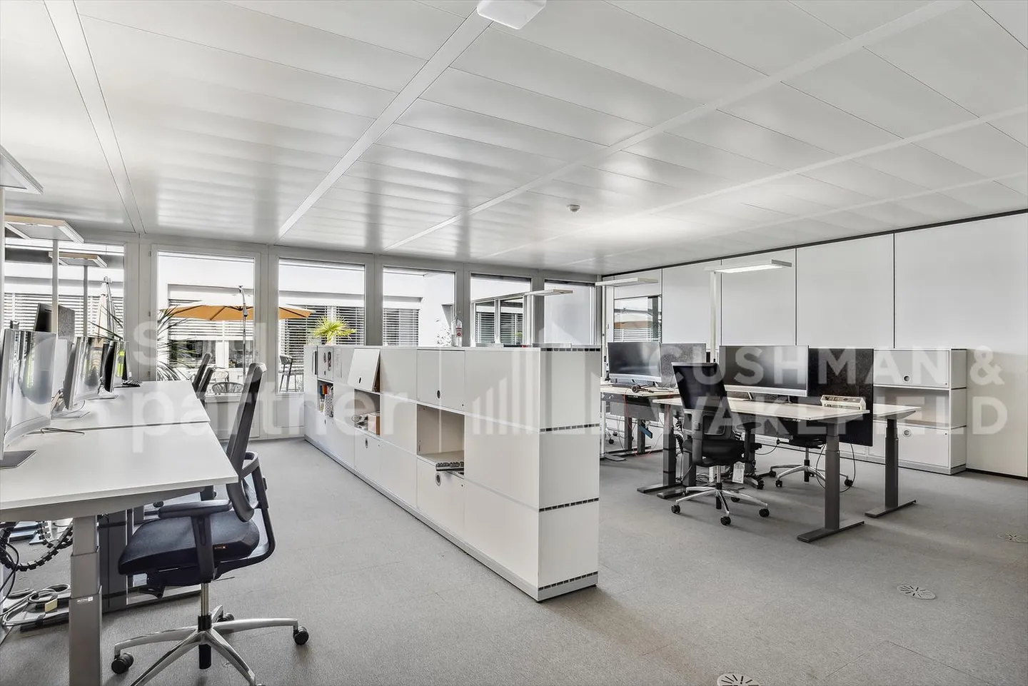 Modular and fully equipped offices in the center of Malley-Gare - Photo 7 of 10