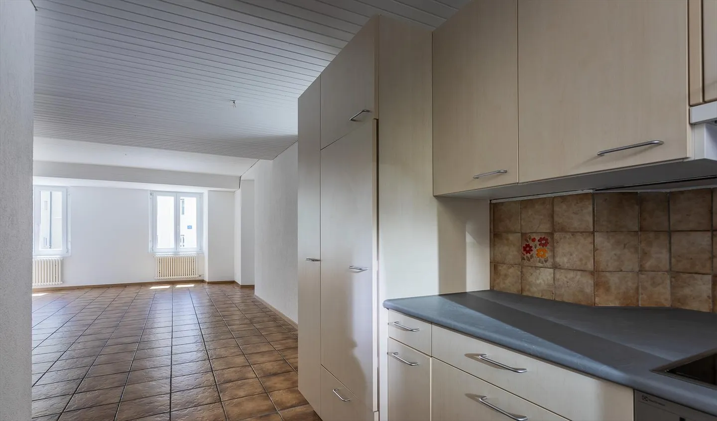 4.5 Room Apartment - Photo 3 of 10