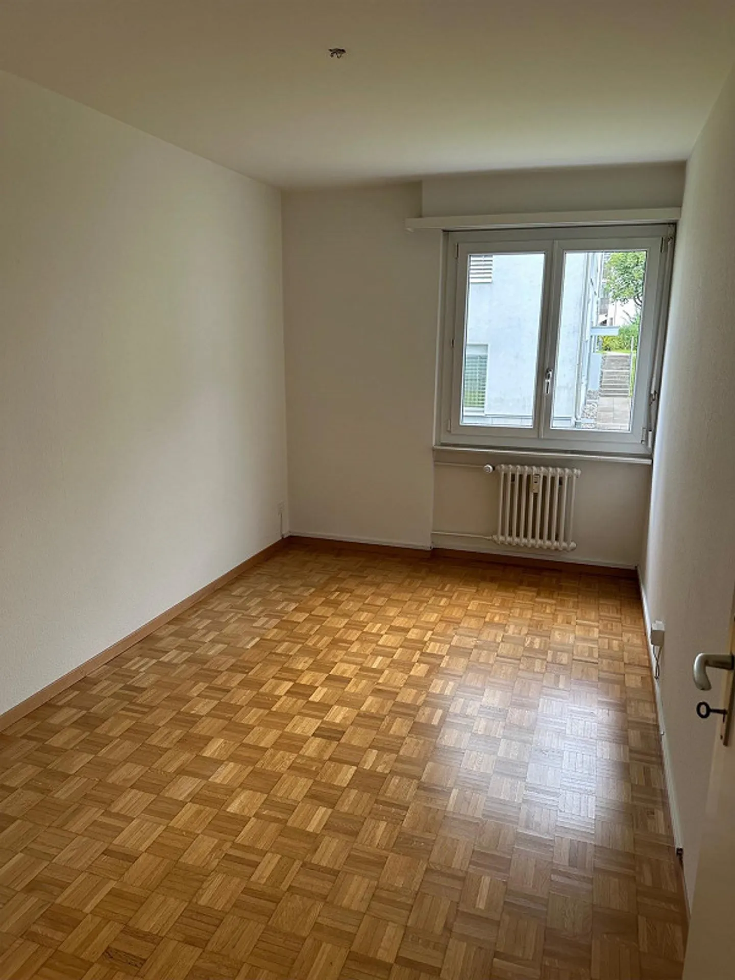 Vie urbaine dans le quartier populaire de Hirtenhof - Photo 5 sur 10