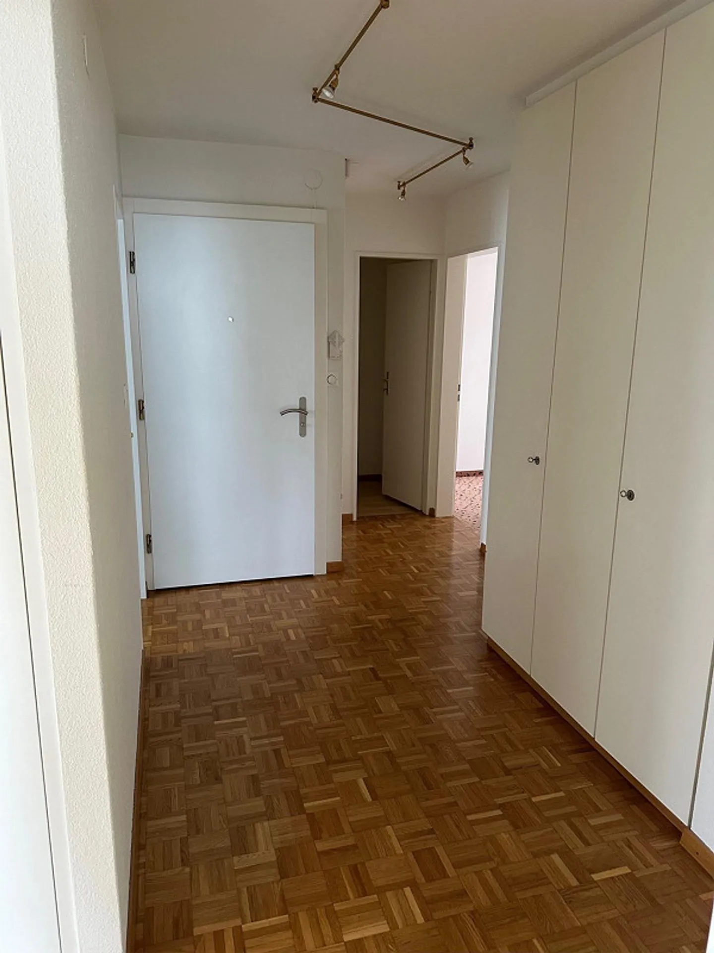 Vie urbaine dans le quartier populaire de Hirtenhof - Photo 6 sur 10