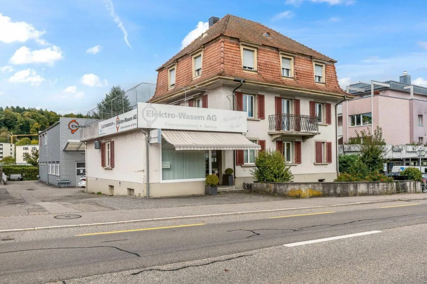 Gewerberaum (Büro / Werkstatt) mit 10 Aussenparkplätzen - Foto 19 von 21