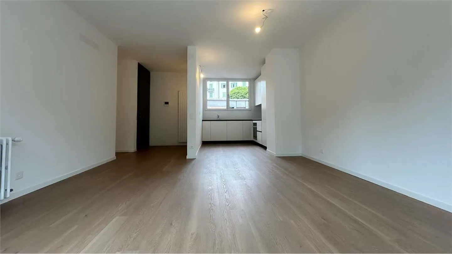 Helles 4,5-Zimmer-Wohnung mit Balkonen - Foto 1 von 8