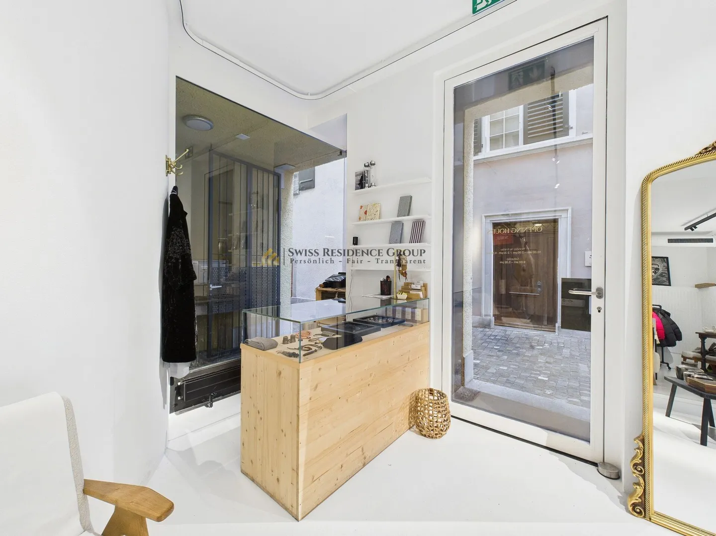 Exclusive Boutique in Premium Location of Zurich - Photo 9 of 13