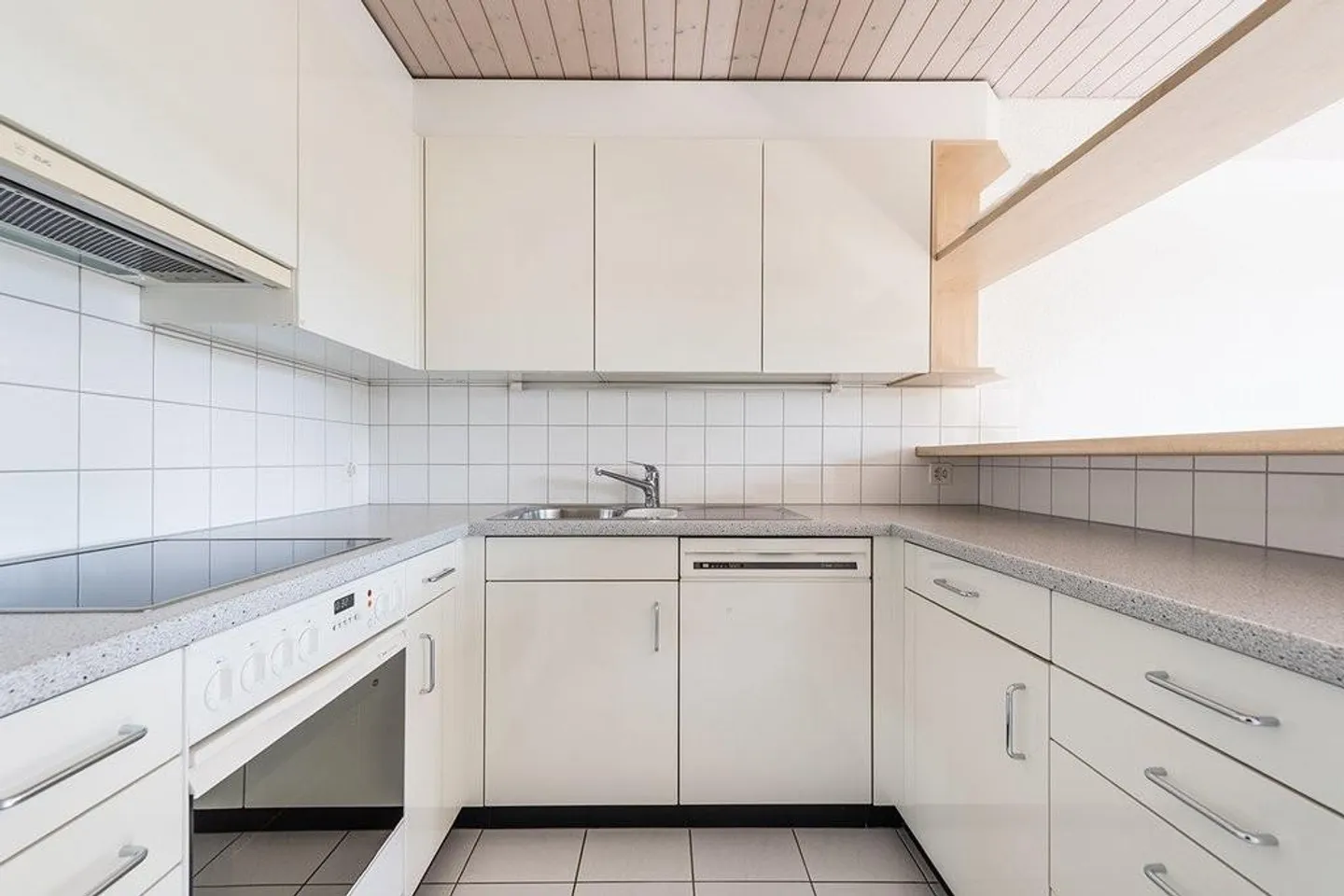 Geräumige Wohnung in ländlicher Umgebung - Foto 2 von 8